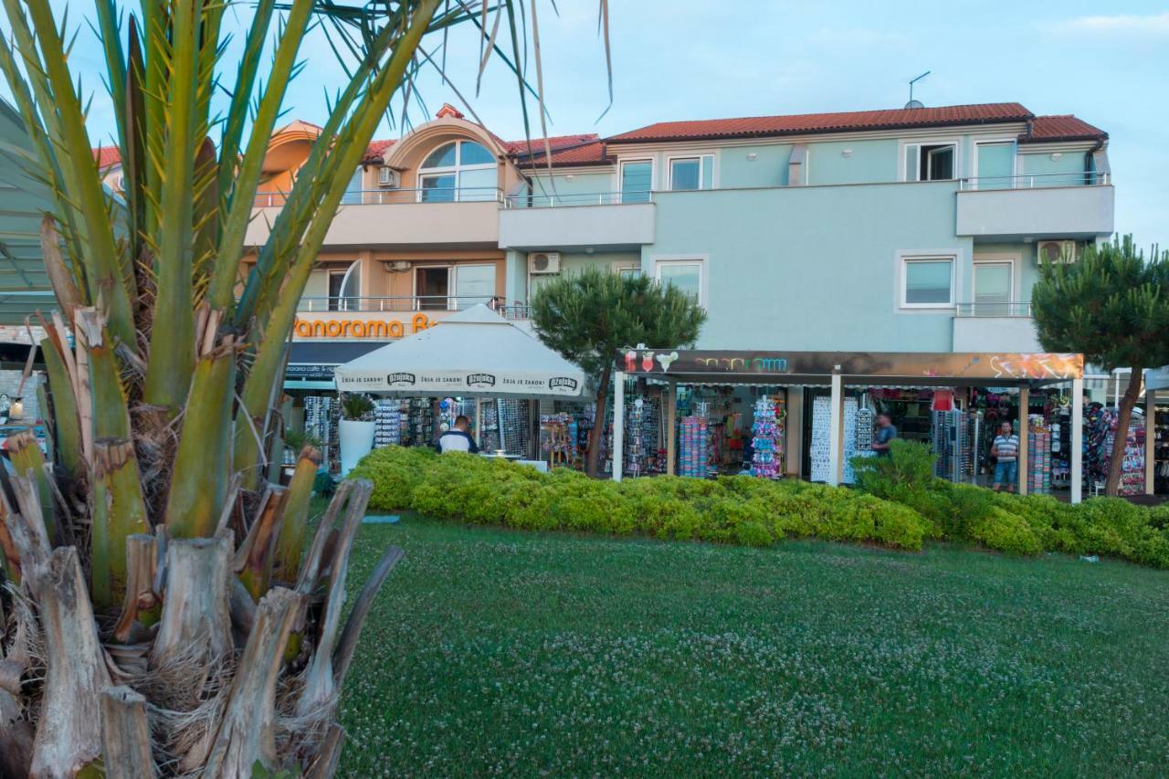 Apartments Riva Medulin Buitenkant foto
