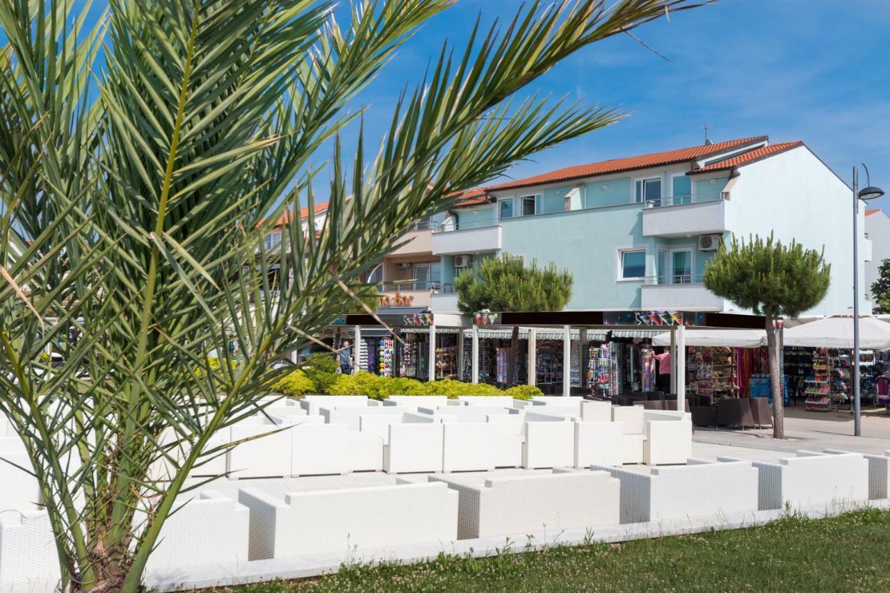 Apartments Riva Medulin Buitenkant foto